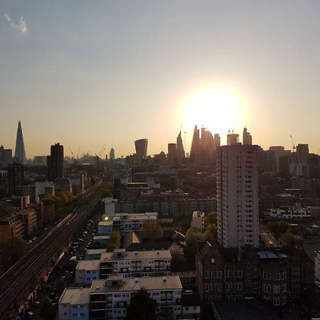 Modern 1 Bedroom Apartment In E1 With Great Views London Luaran gambar